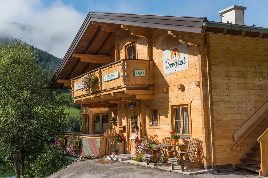 Landhaus Bergzeit Filzmoos Exterior foto